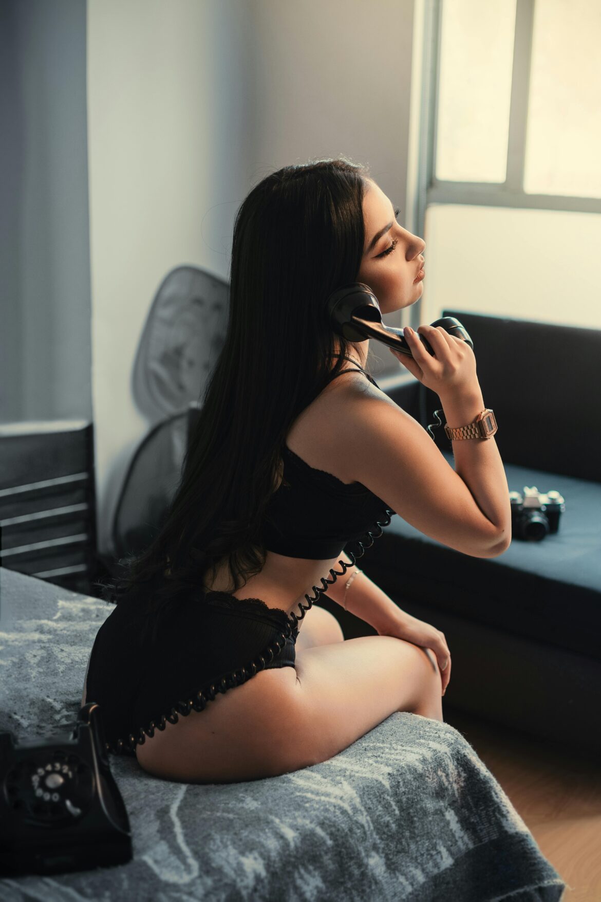 Zašto hot line devojke Obožavaju vruće razgovore?